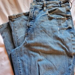 Old navy size 16 distressed jeans